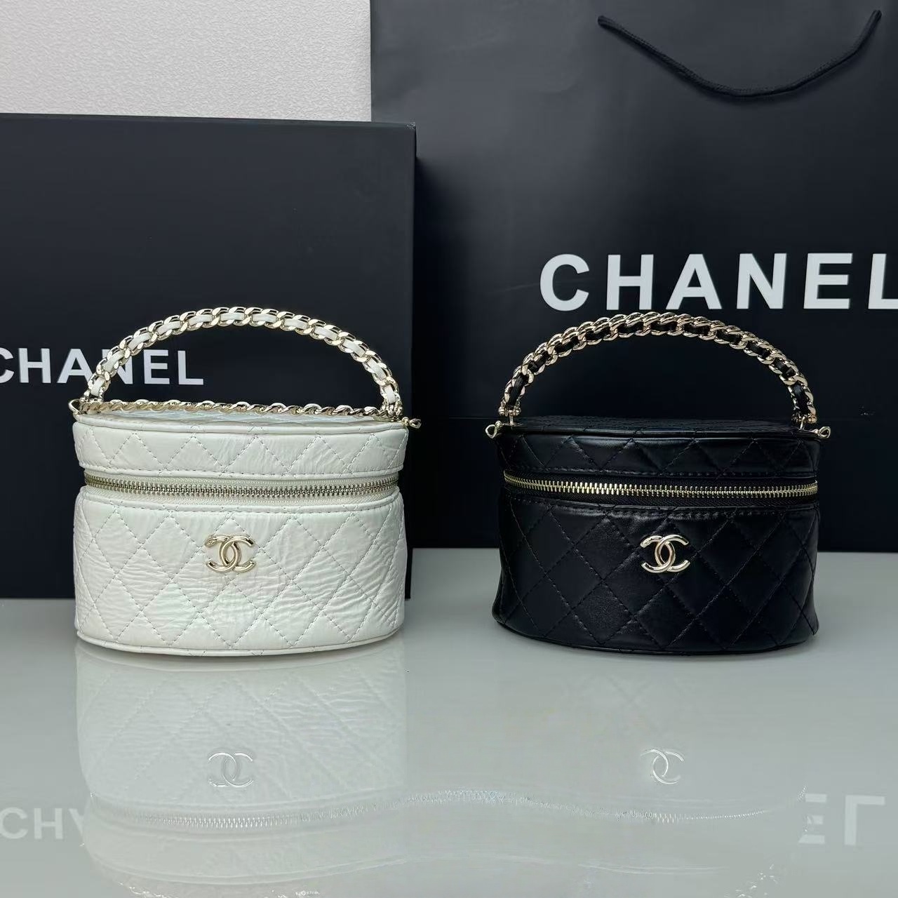 Chanel 25P new small perfume bag
